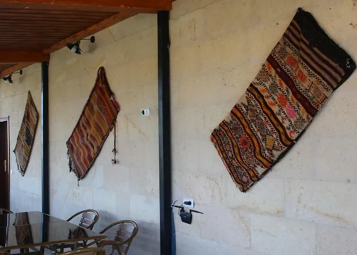 Capiedra Hotel