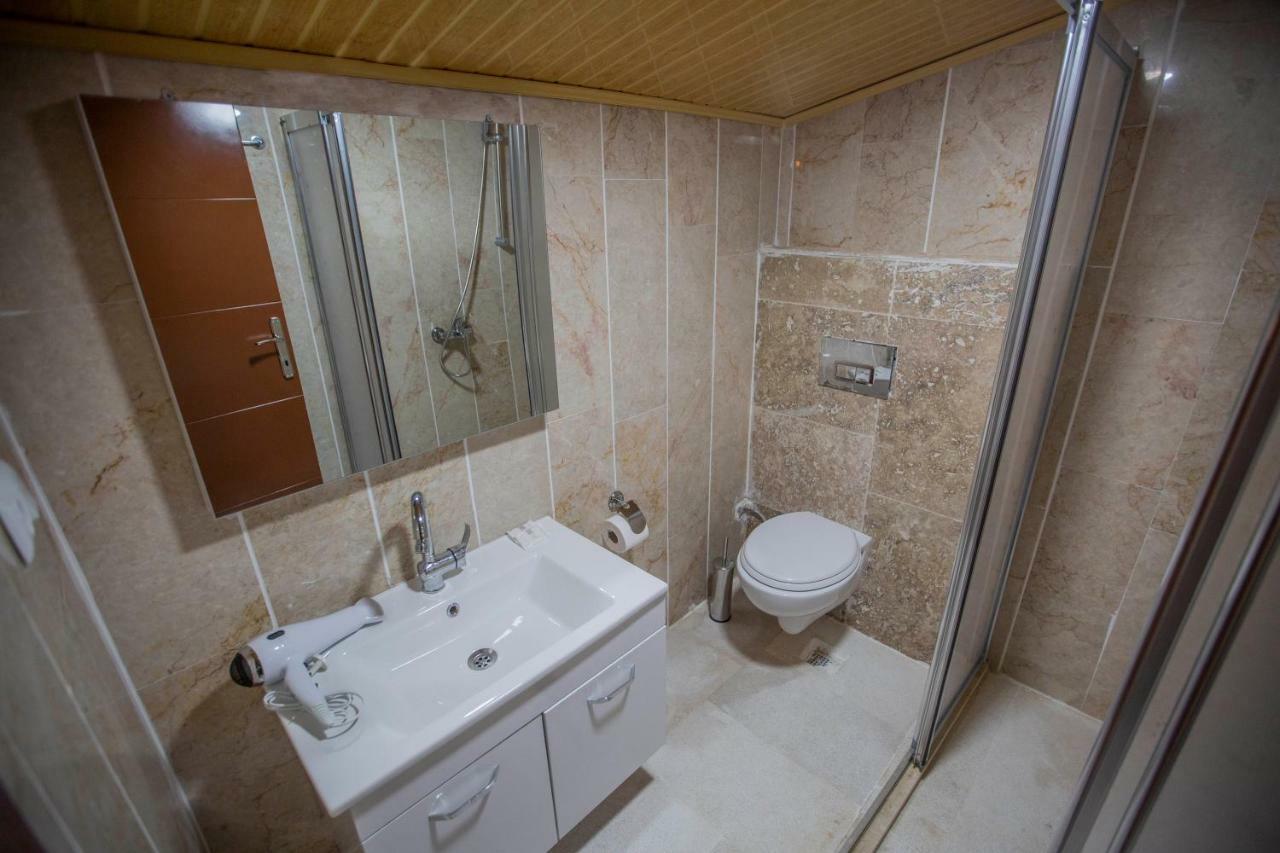 Hotel Capiedra 3*