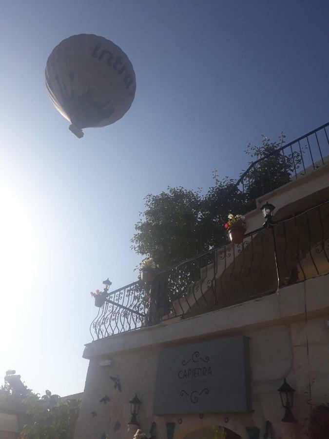 Hotel Capiedra 3*